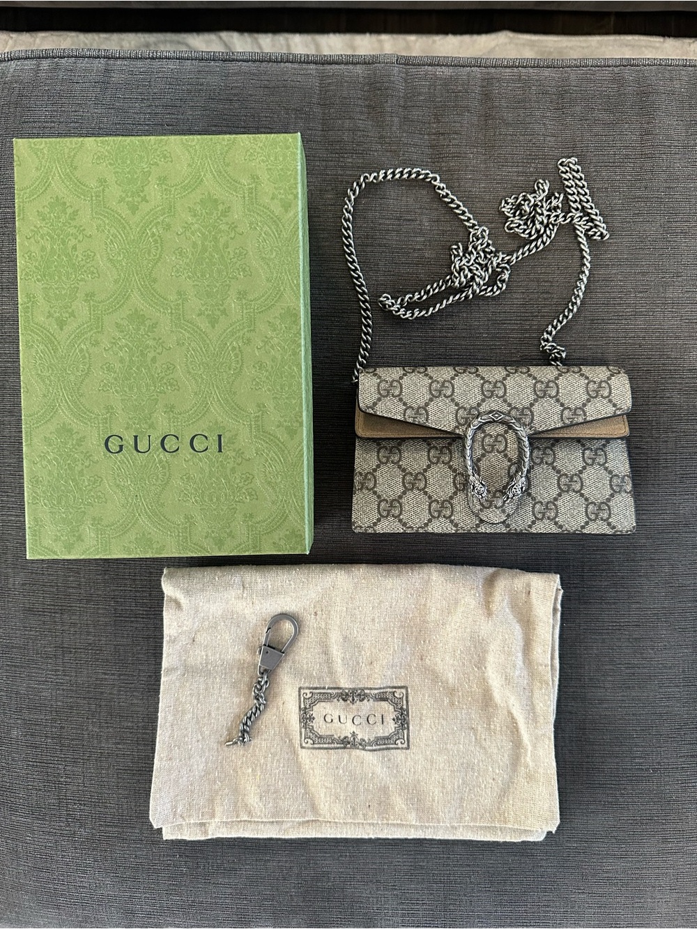 Gucci GG Supreme Mini Shoulder Bag in Beige